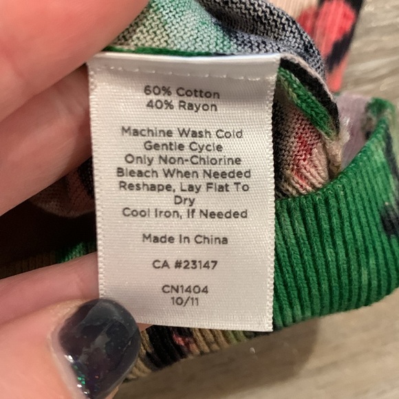 Talbots floral cardigan ladies size small - Picture 3 of 3